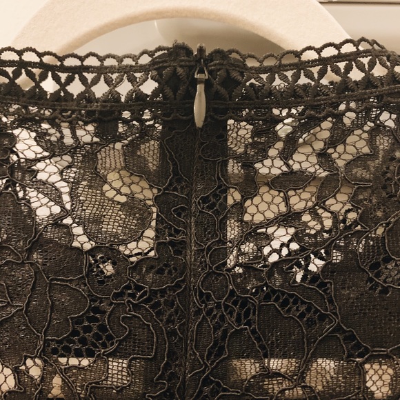 [Like New] Zara Guipure Lace Blouse - Picture 6 of 7
